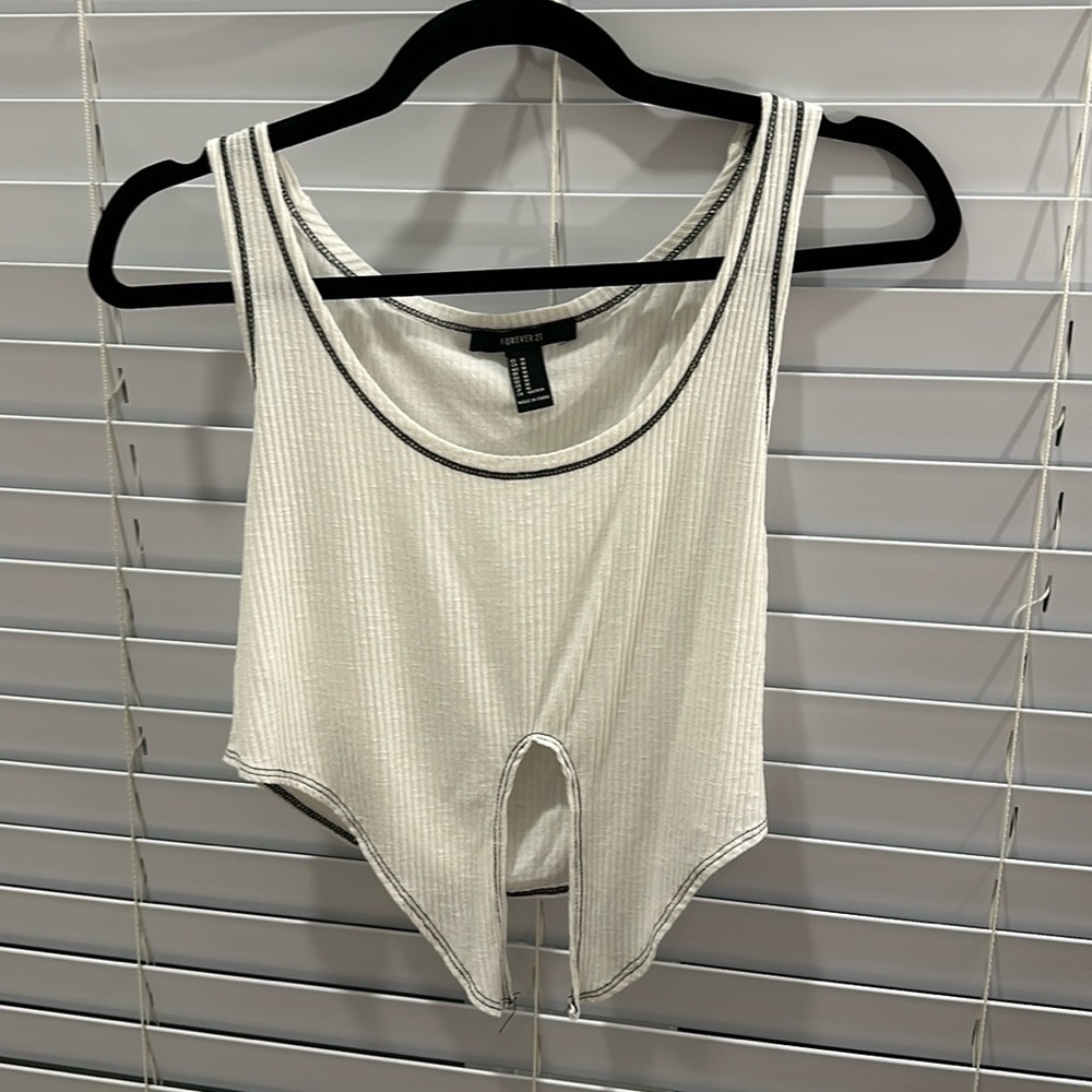Forever 21 tank